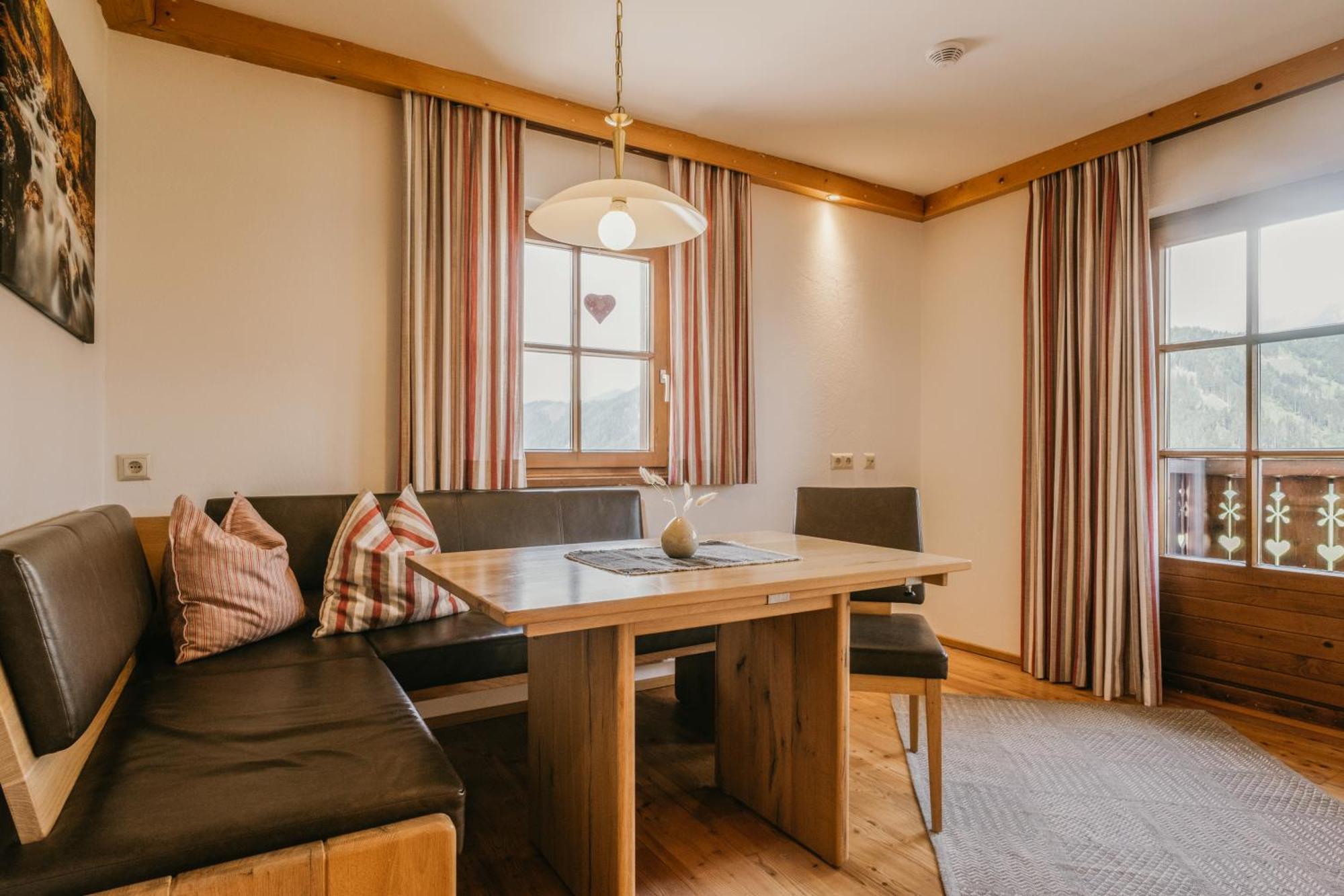 Hoferhof Familien-Abenteuer Hotel Schladming -Dachstein Eksteriør bilde