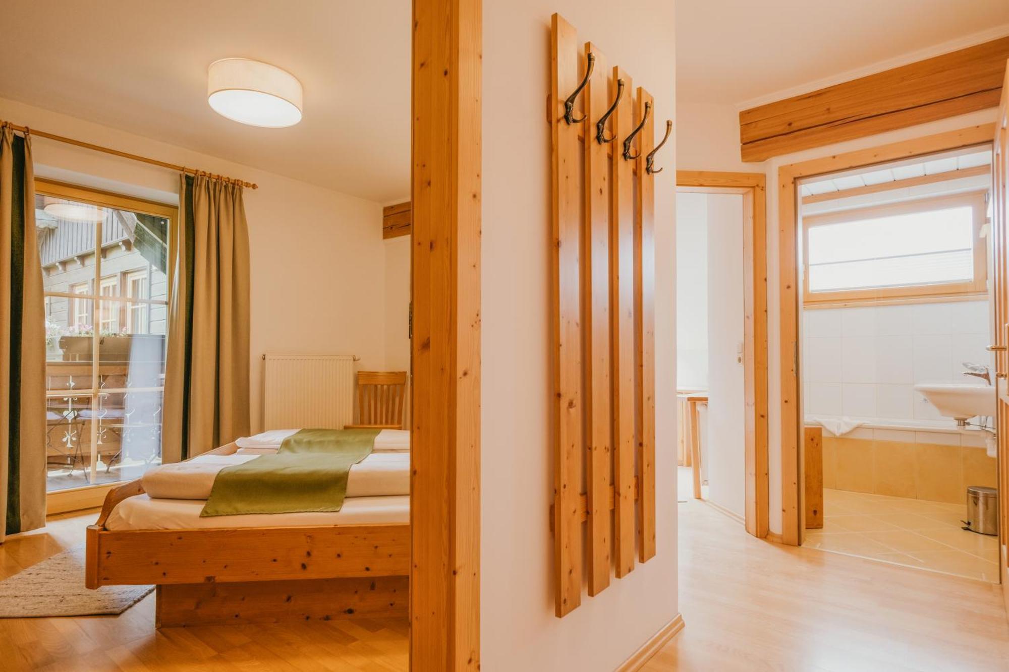 Hoferhof Familien-Abenteuer Hotel Schladming -Dachstein Eksteriør bilde